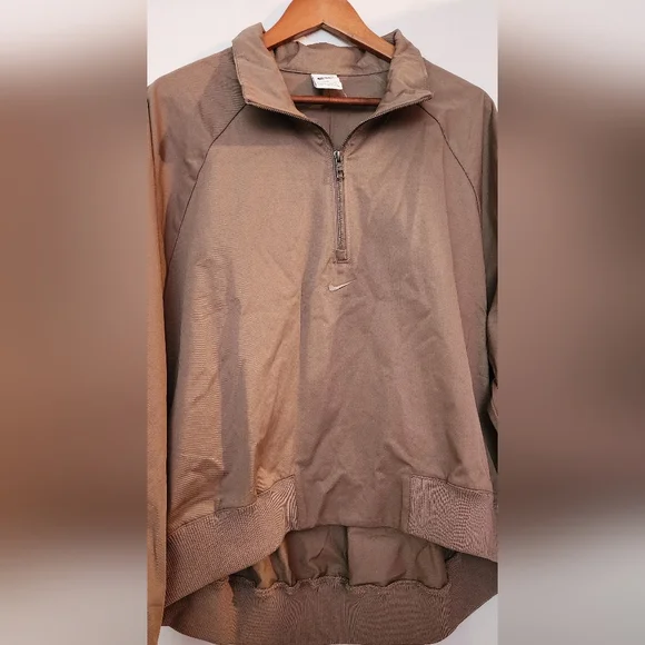 Nike Women's Sportwear Oversized‎ 1/4 Zip Twill Top-Brown Long Sleeve Sz Med NWT - Picture 13 of 13